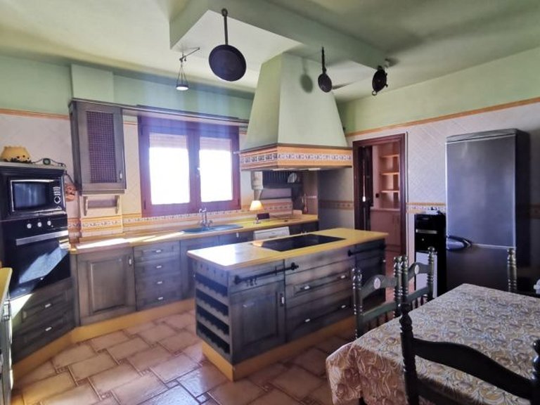 Villa for Sale in Inland Orihuela, Alicante 11