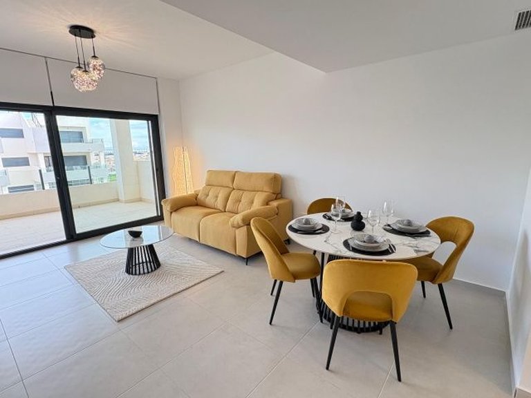 Apartment for Sale in Costa Blanca Orihuela Costa, Alicante 9