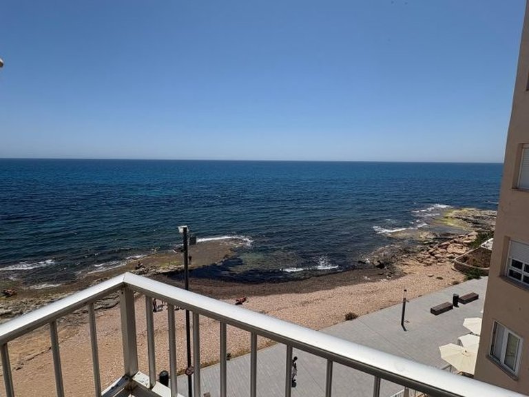 Apartment for Sale in Costa Blanca Torrevieja, Alicante 5