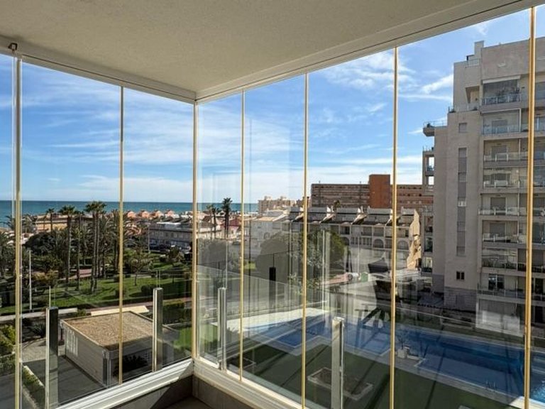 Apartment for Sale in Costa Blanca Torrevieja, Alicante 6