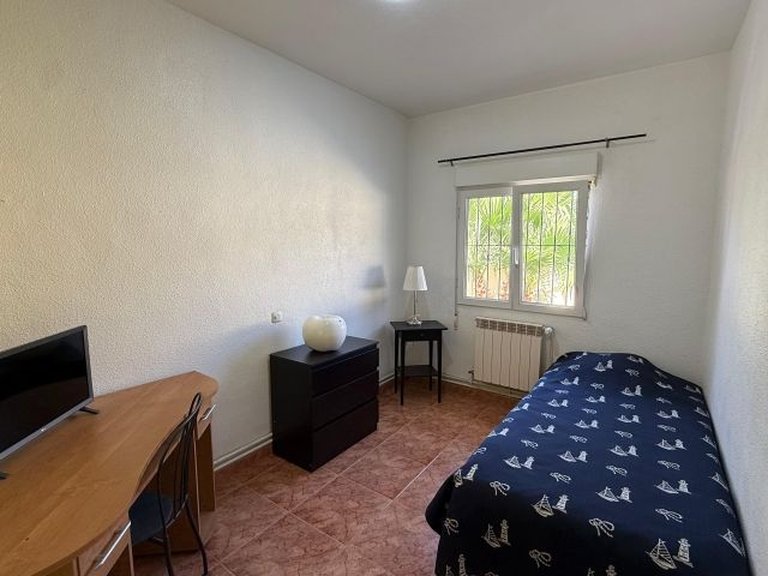 Villa for Sale in Inland Pinar De Campoverde, Alicante 37