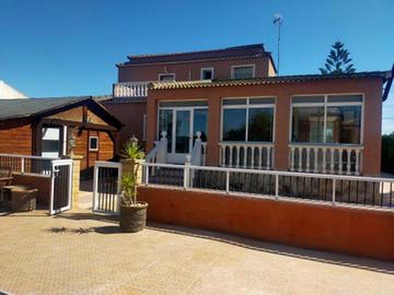 Villa for Sale in Costa Blanca Elche, Alicante 24