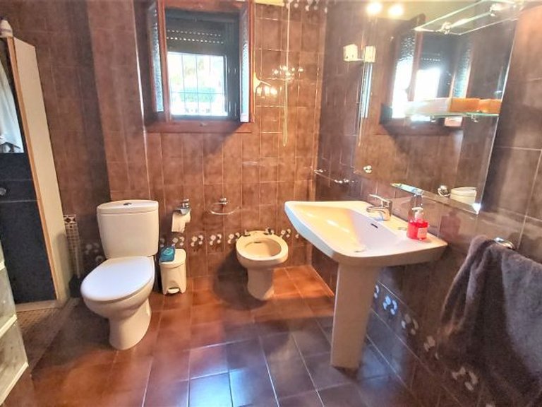 Villa for Sale in Torrevieja, Alicante 18