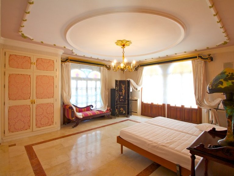 Villa for Sale in Orihuela Costa, Alicante 10