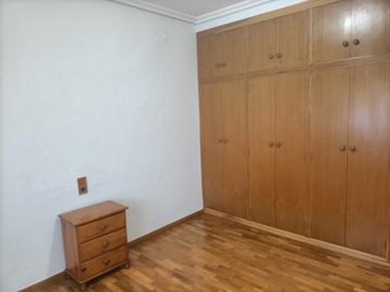 Villa for Sale in Costa Blanca Elche, Alicante 8