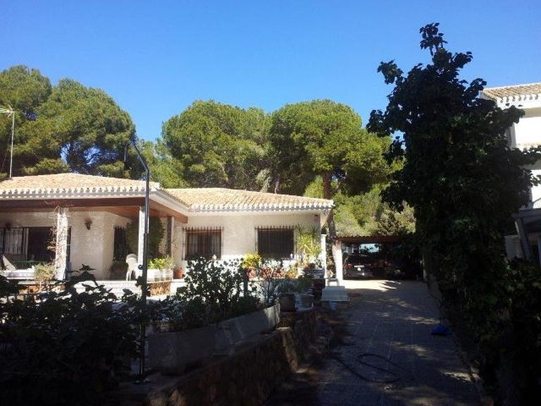Villa for Sale in Costa Blanca Campoamor, Alicante 8