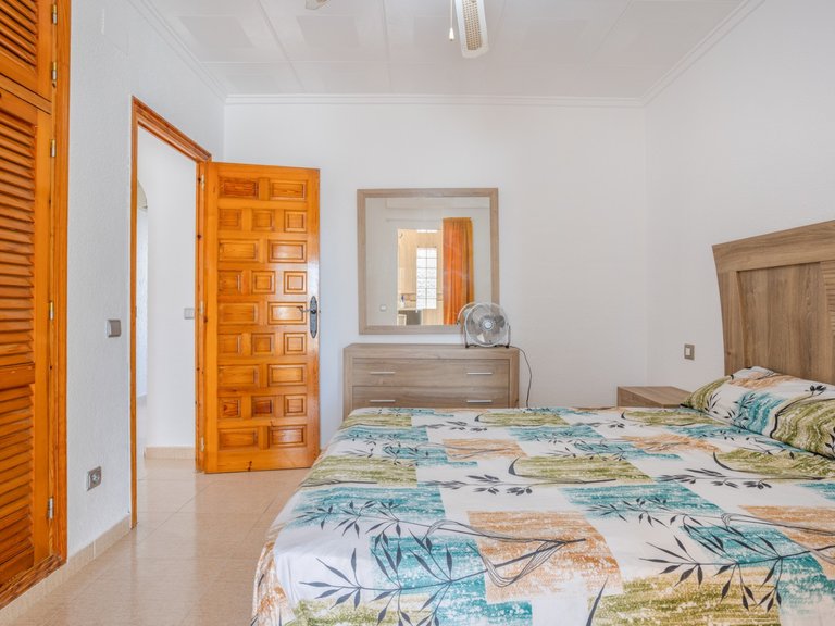 Villa for Sale in Costa Blanca Torrevieja, Alicante 20