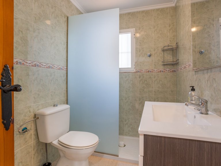 Villa for Sale in Costa Blanca Torrevieja, Alicante 25