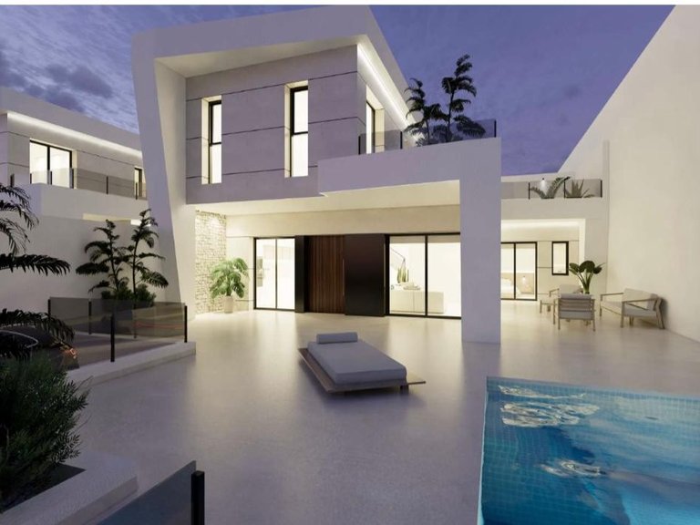 Villa for Sale in Dolores, Alicante, 2