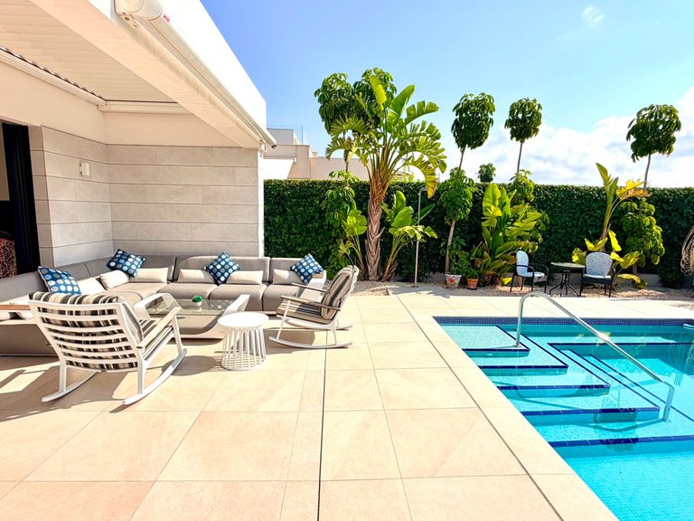 Villa for Sale in Los Montesinos, Alicante 7