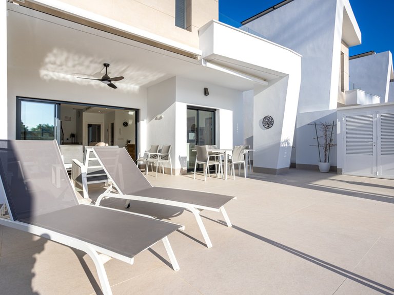 Villa for Sale in Costa Blanca Dolores, Alicante 49