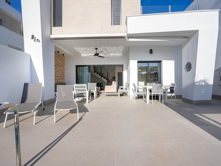 Villa for Sale in Costa Blanca Dolores, Alicante 47