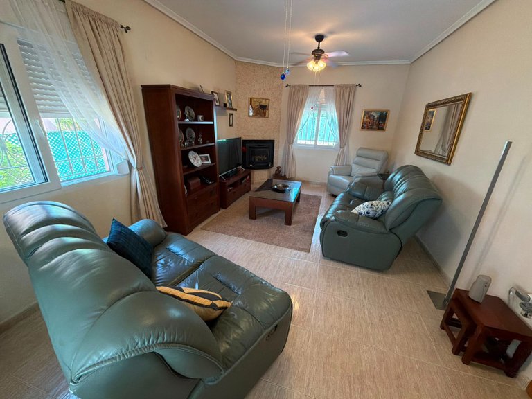 Villa for Sale in Los Montesinos, Alicante 12