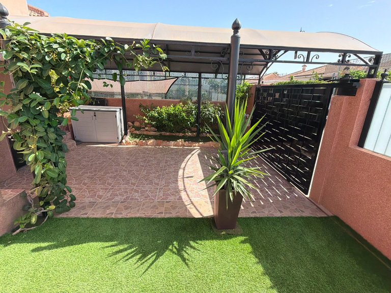 Villa for Sale in Los Montesinos, Alicante 2