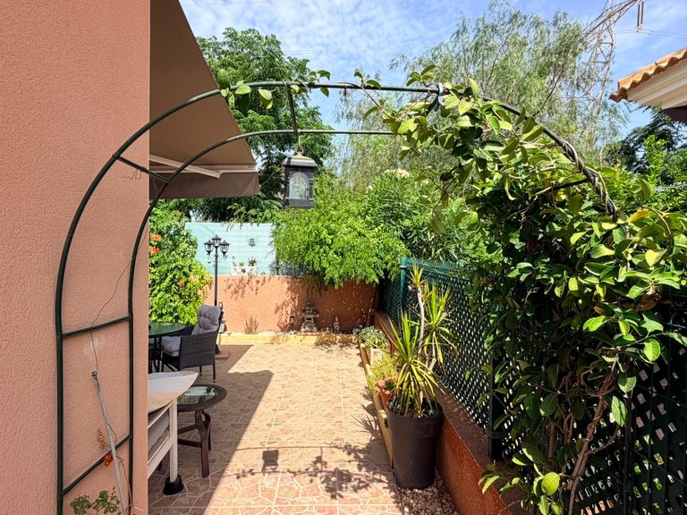 Villa for Sale in Los Montesinos, Alicante 4
