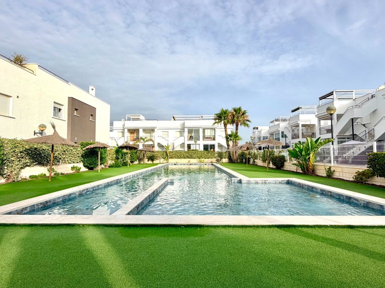 Apartment for Sale in Torrevieja, Alicante 1