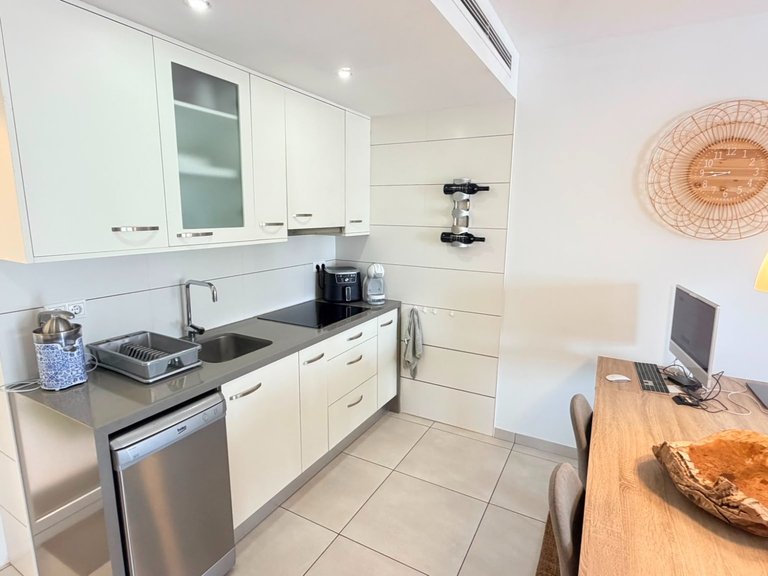 Apartment for Sale in Torrevieja, Alicante 16