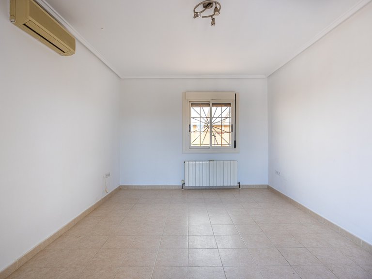 Villa for Sale in Costa Blanca Benijofar, Alicante 10