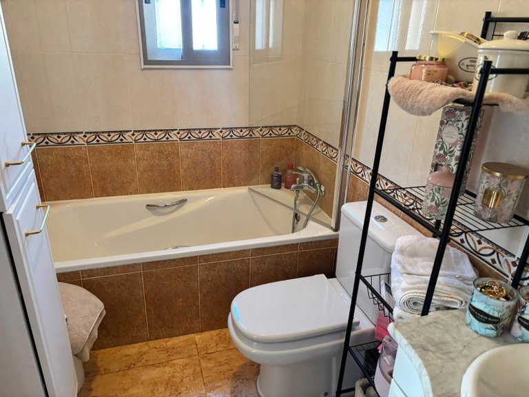 Villa for Sale in El Raso, Alicante 14