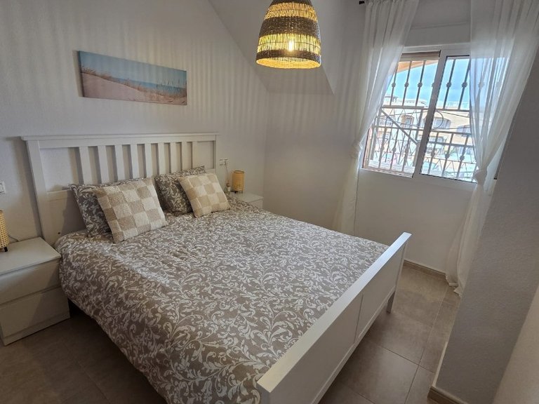 Apartment for Sale in Los Balcones, Alicante 7