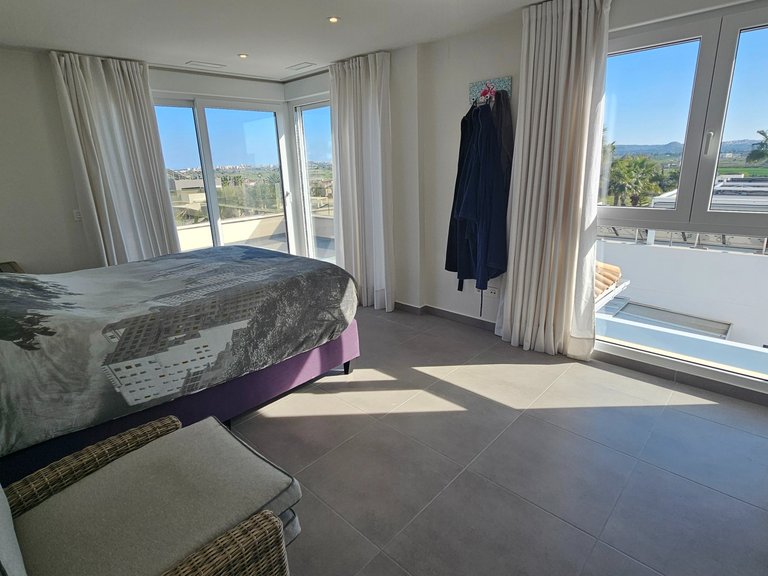 Villa for Sale in La Marina, Alicante 9