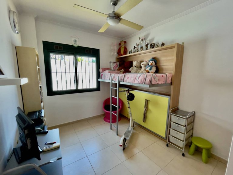 Villa for Sale in La Fiesta, Ciudad Quesada, Alicante 24