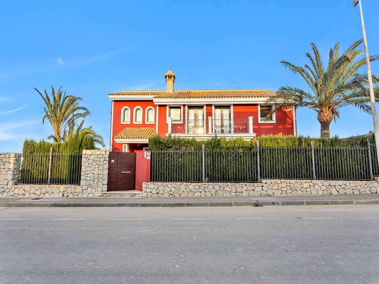 Villa for Sale in Algorfa, Alicante 4
