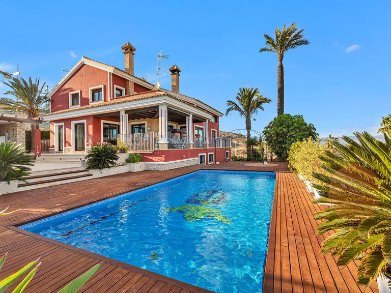 Villa for Sale in Algorfa, Alicante 1