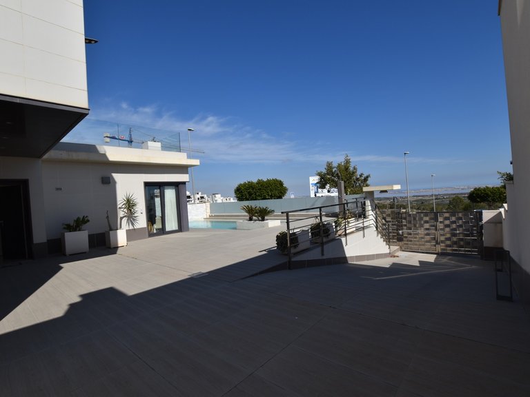 Villa for Sale in San Miguel De Salinas, Alicante 16
