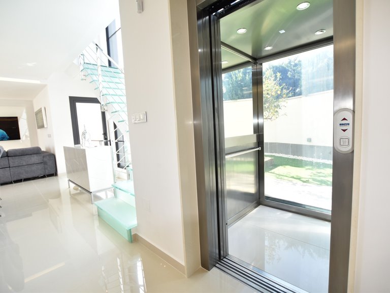 Villa for Sale in San Miguel De Salinas, Alicante 10