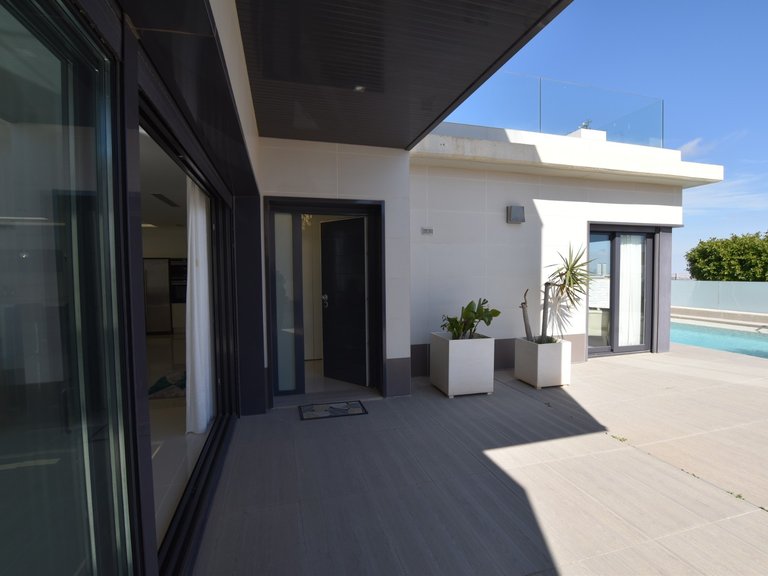 Villa for Sale in San Miguel De Salinas, Alicante 25