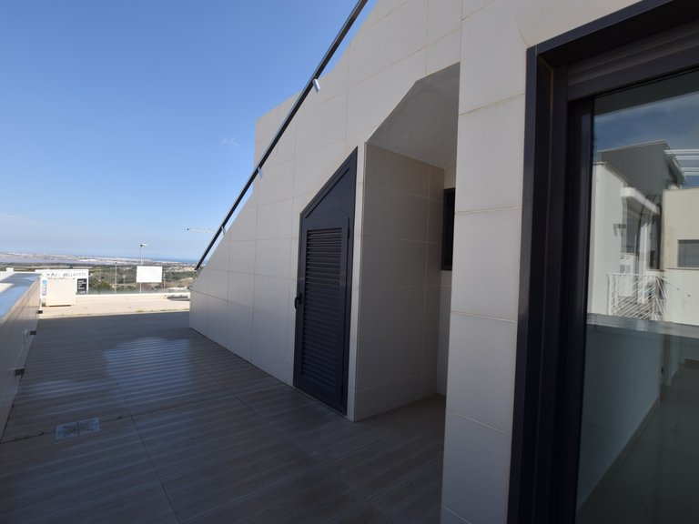 Villa for Sale in San Miguel De Salinas, Alicante 44