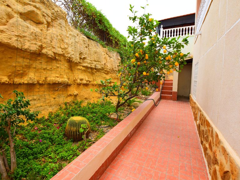 Villa for Sale in Montemar, Algorfa, Alicante 47