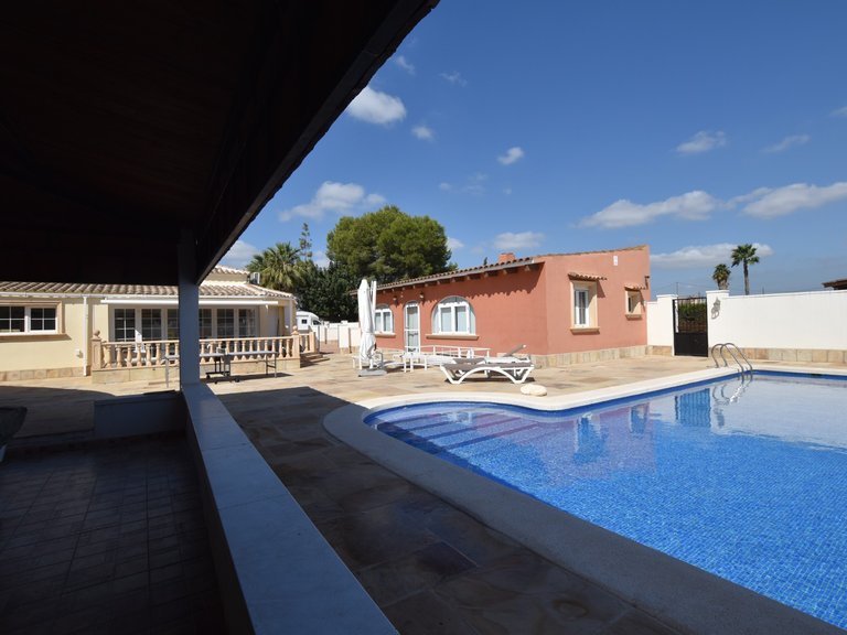 Country House for Sale in Heredades, Las Heredades, Alicante 7