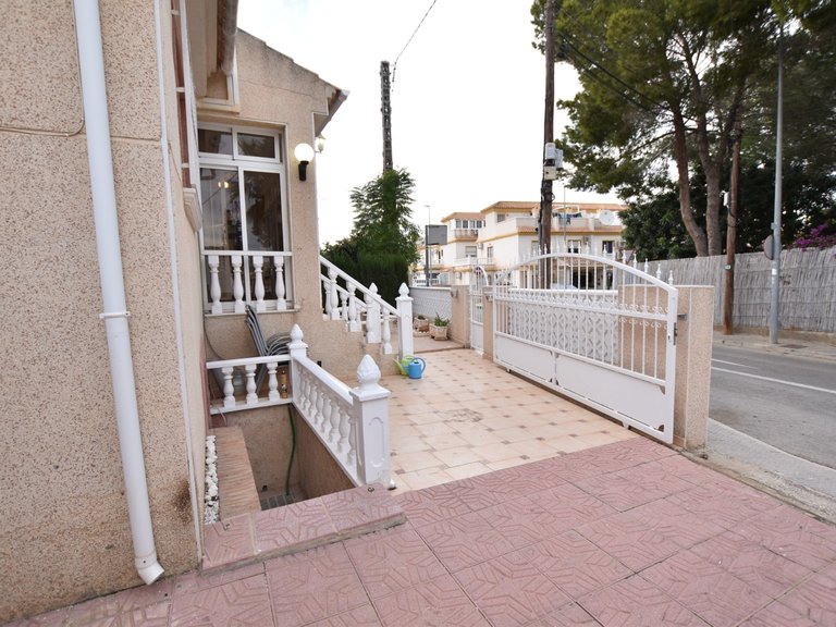 Villa for Sale in Montemar, Algorfa, Alicante 4
