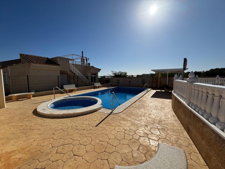 Villa for Sale in Montemar, Algorfa, Alicante 31