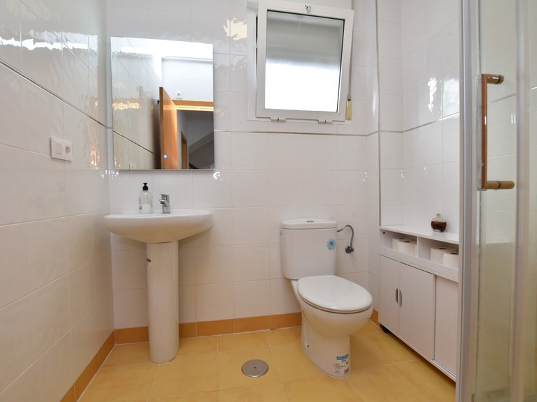 Villa for Sale in La Finca Golf Resort, Algorfa, Alicante 9