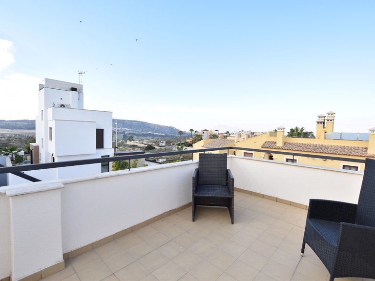 Villa for Sale in La Finca Golf Resort, Algorfa, Alicante 25