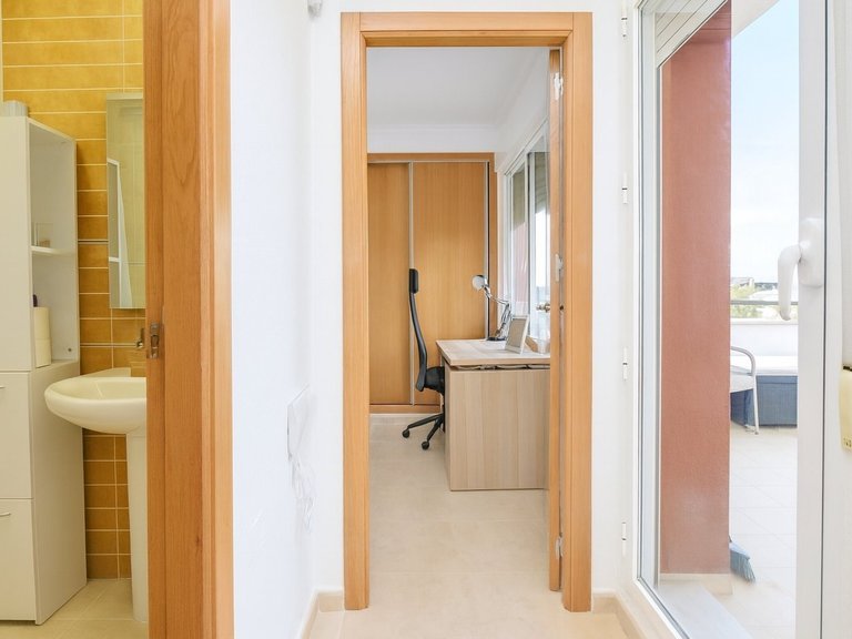 Villa for Sale in La Finca Golf Resort, Algorfa, Alicante 15