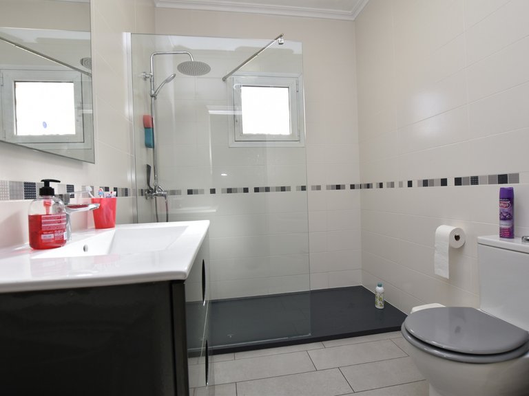 Villa for Sale in La Finca Golf Resort, Algorfa, Alicante 22
