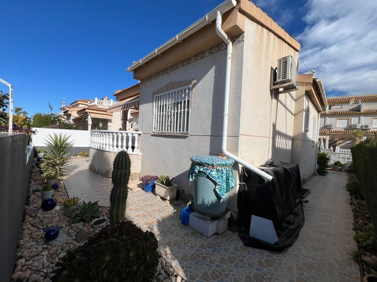 Villa for Sale in La Finca Golf Resort, Algorfa, Alicante 33