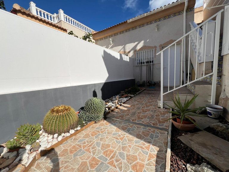 Villa for Sale in La Finca Golf Resort, Algorfa, Alicante 34