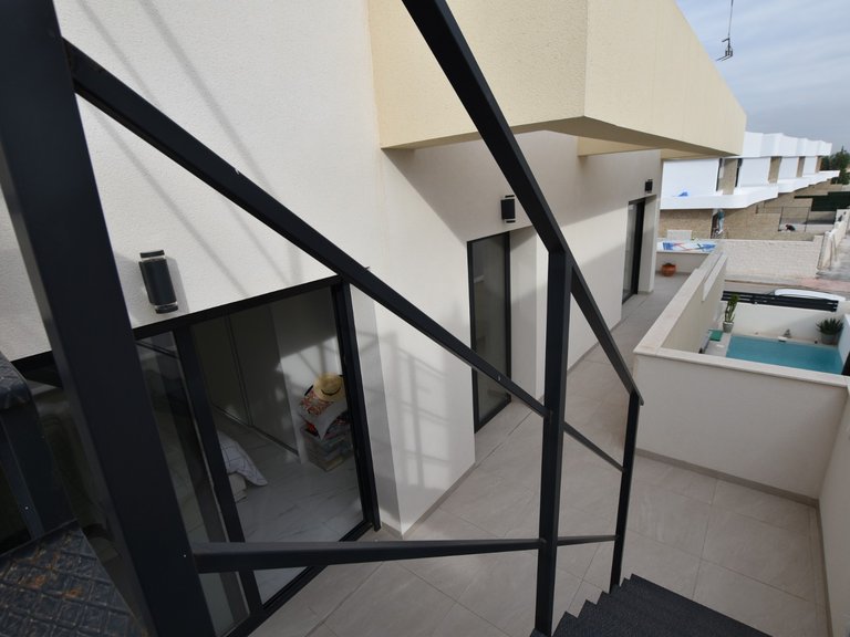 Villa for Sale in Los Montesinos, Alicante 33