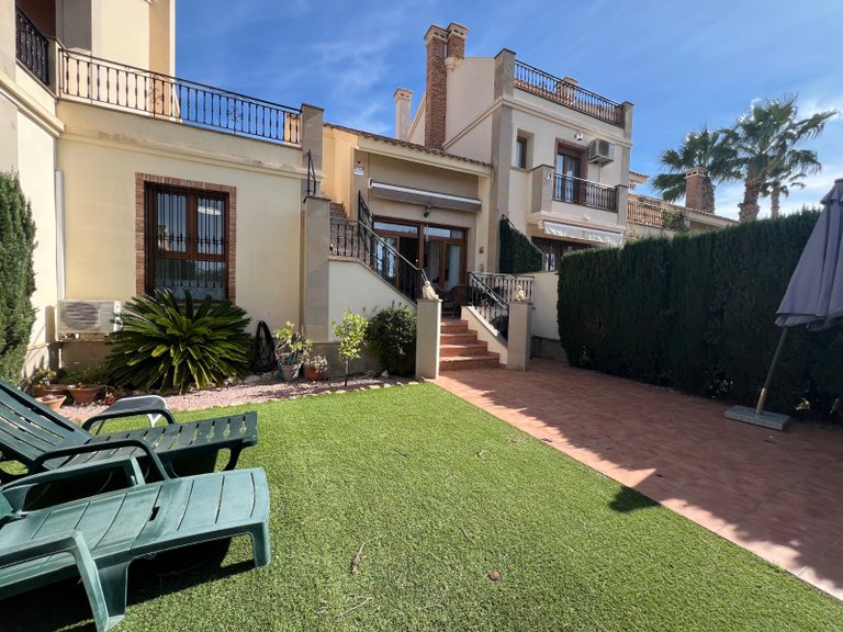 Villa for Sale in La Finca Golf Resort, Algorfa, Alicante 1