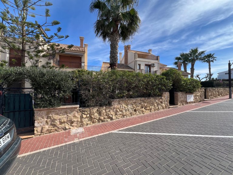 Villa for Sale in La Finca Golf Resort, Algorfa, Alicante 29