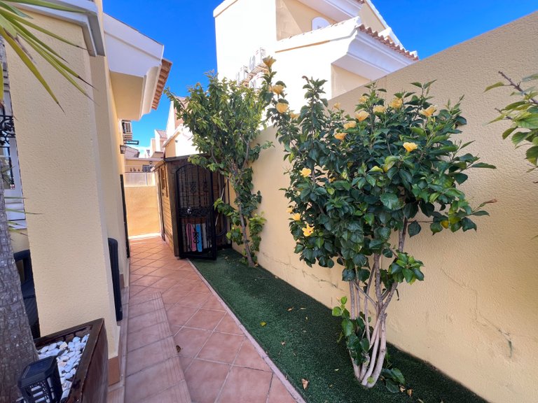 Villa for Sale in Orihuela Costa, Alicante 39