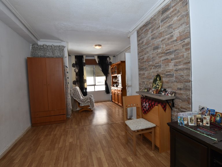 Apartment for Sale in Torrevieja, Alicante 11
