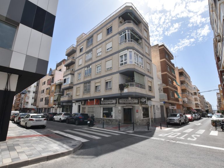 Apartment for Sale in Torrevieja, Alicante 1