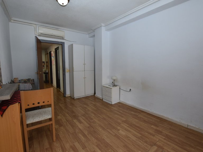 Apartment for Sale in Torrevieja, Alicante 12