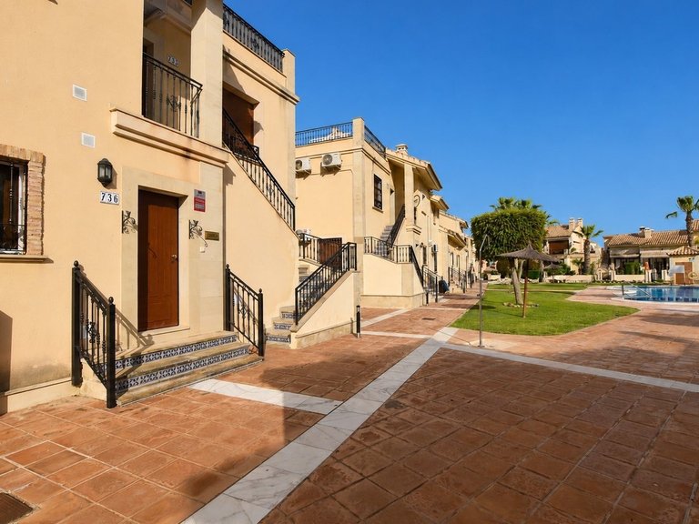 Apartment for Sale in Algorfa, Alicante 1